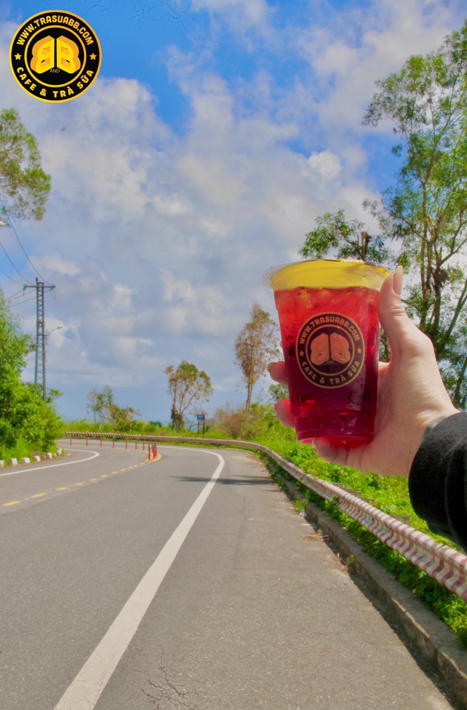 Cafe & Trà Sữa BandB - Ông Ích Đường