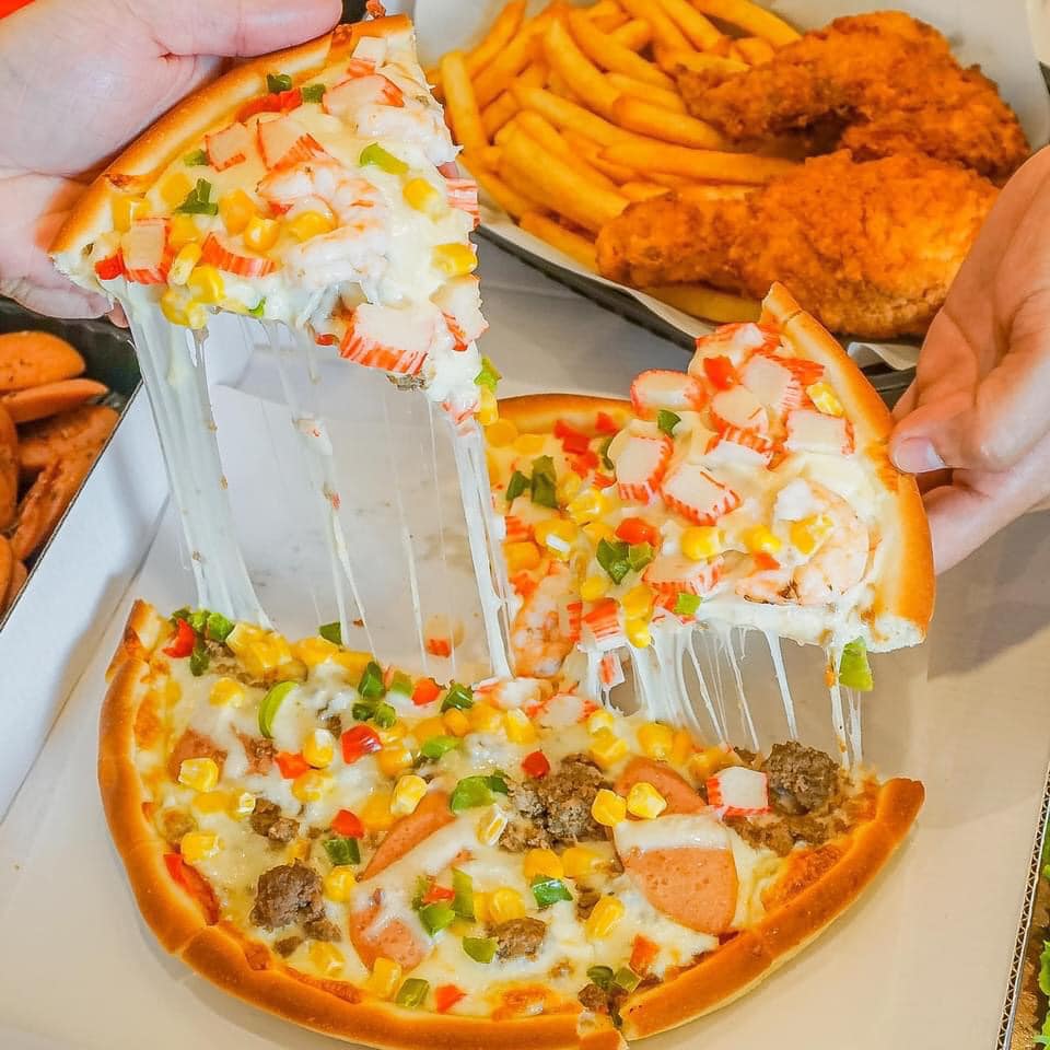 Pizza Family - Cô Giang