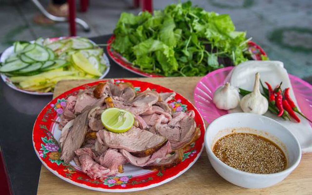 Bê Thui Vạn Phúc - Đinh Thị Thi