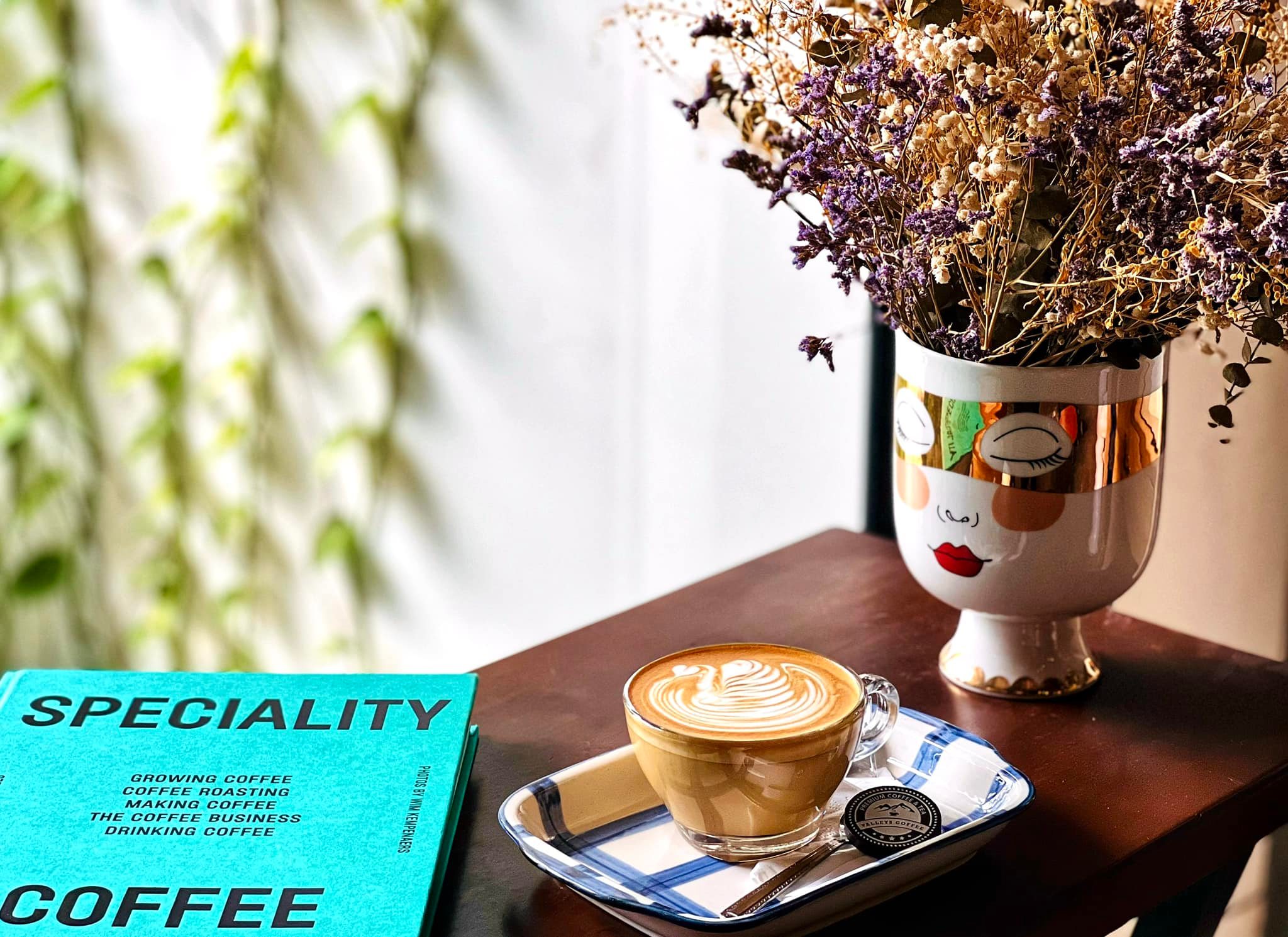 Valleys Coffee - Vành Đai Trong