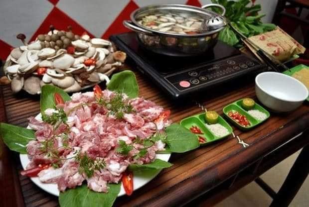 Quán Vịt Quay - Tâm Duck - Thụy Khuê