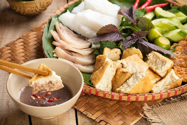 Bống Xinh - Bún Chả, Bún Đậu Mẹt & Bánh Đa Cá - Dương Khuê