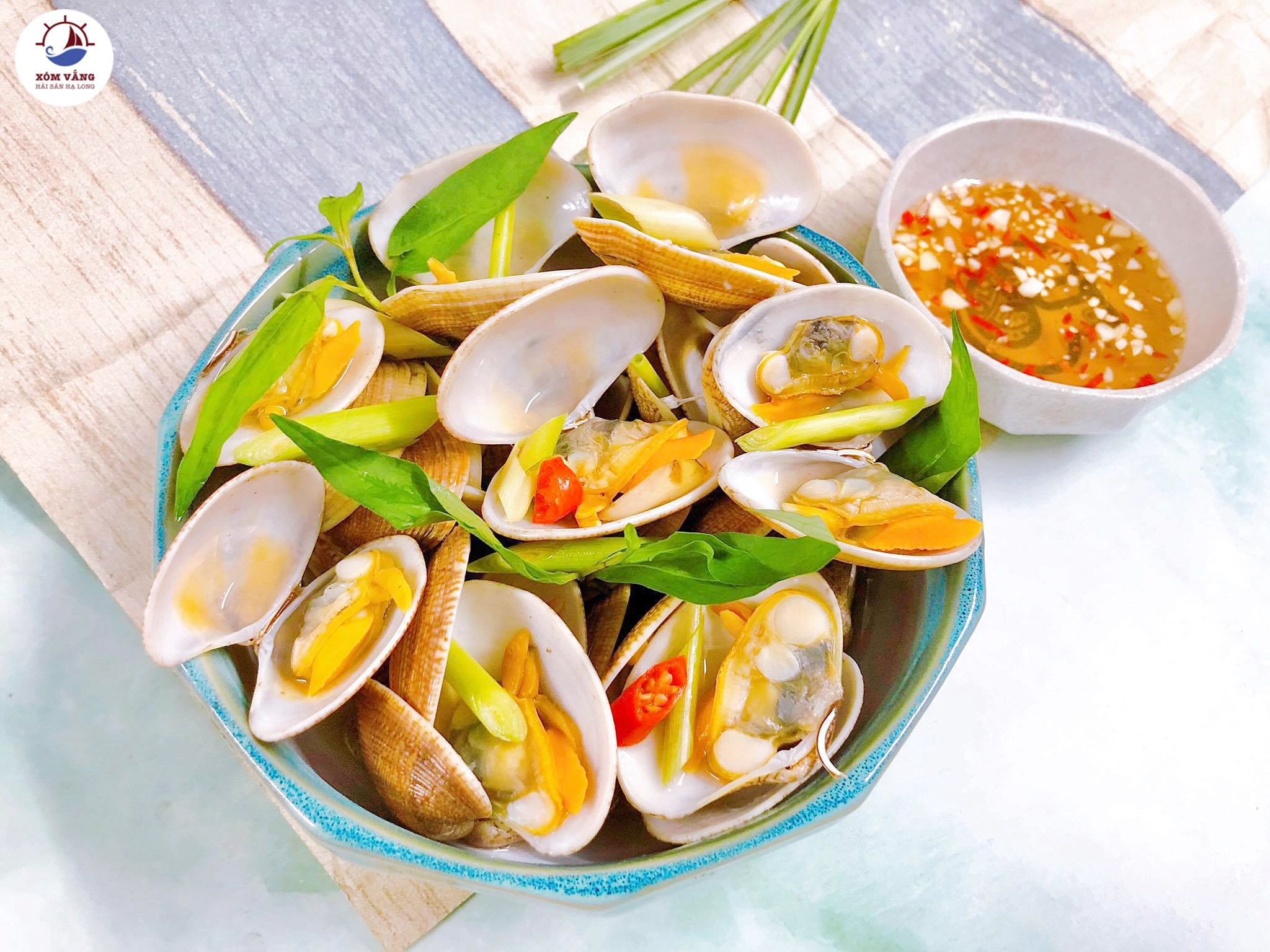 Nhà Hàng Xóm Vắng 3 - Trích Sài