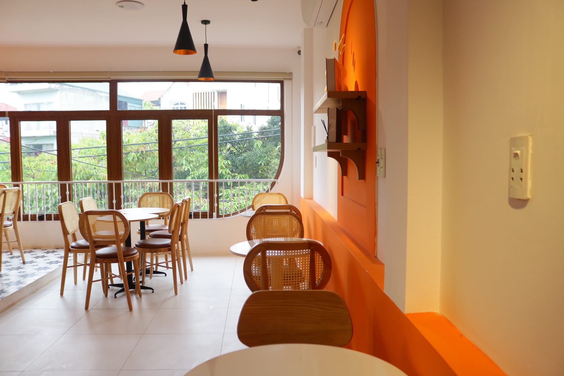 Meo Coffee - Hồ Thôn 1