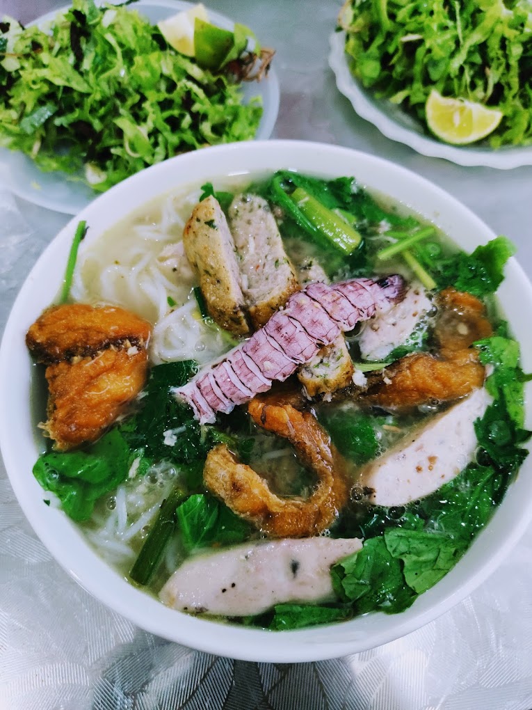 Bún Riêu Cá Trường Sa - Vũ Hữu