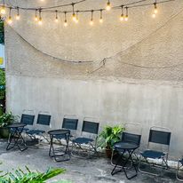 Uri Coffee - Nguyễn Văn Trỗi