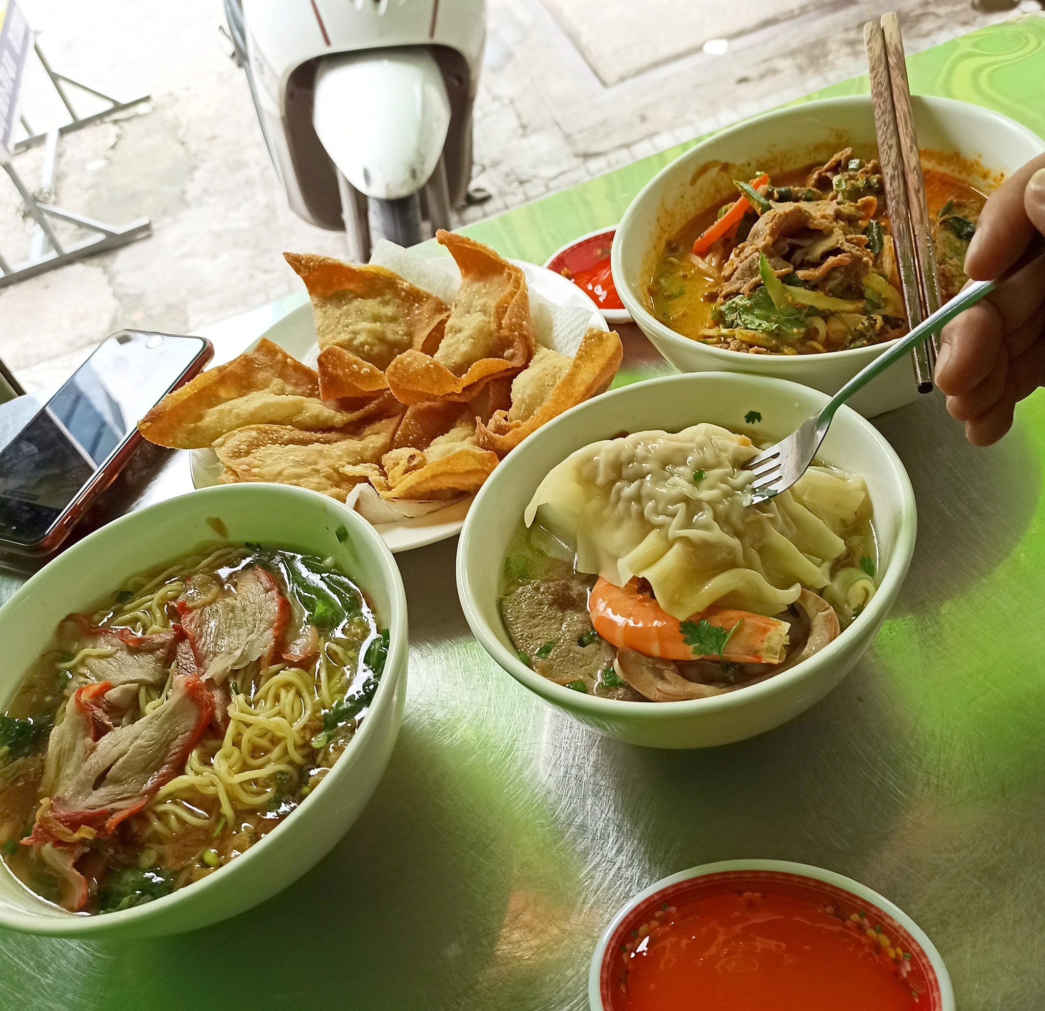 Sủi Cảo Huy Ngân - Lý Thái Tổ