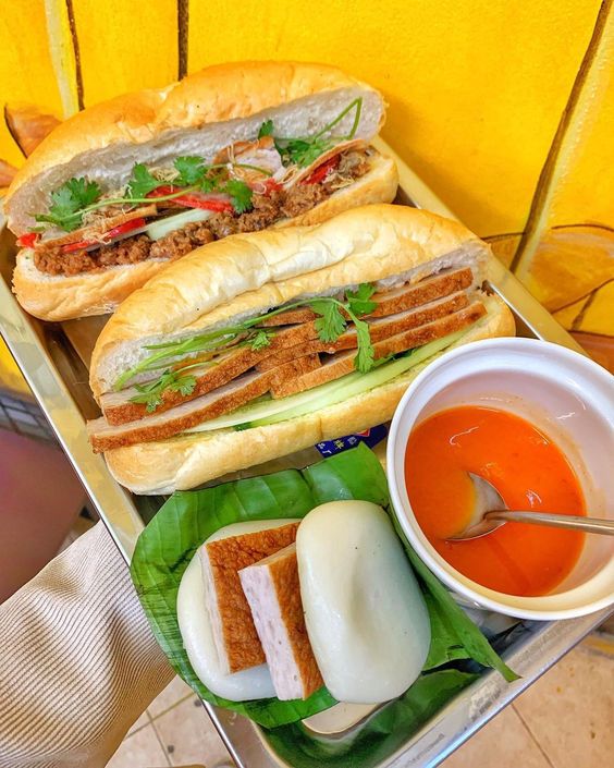 Bánh Mỳ 99 - Nguyễn Khuyến