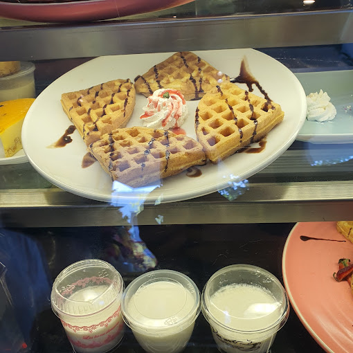 Ry’s Waffle & Specialty Coffee - Đinh Tiên Hoàng