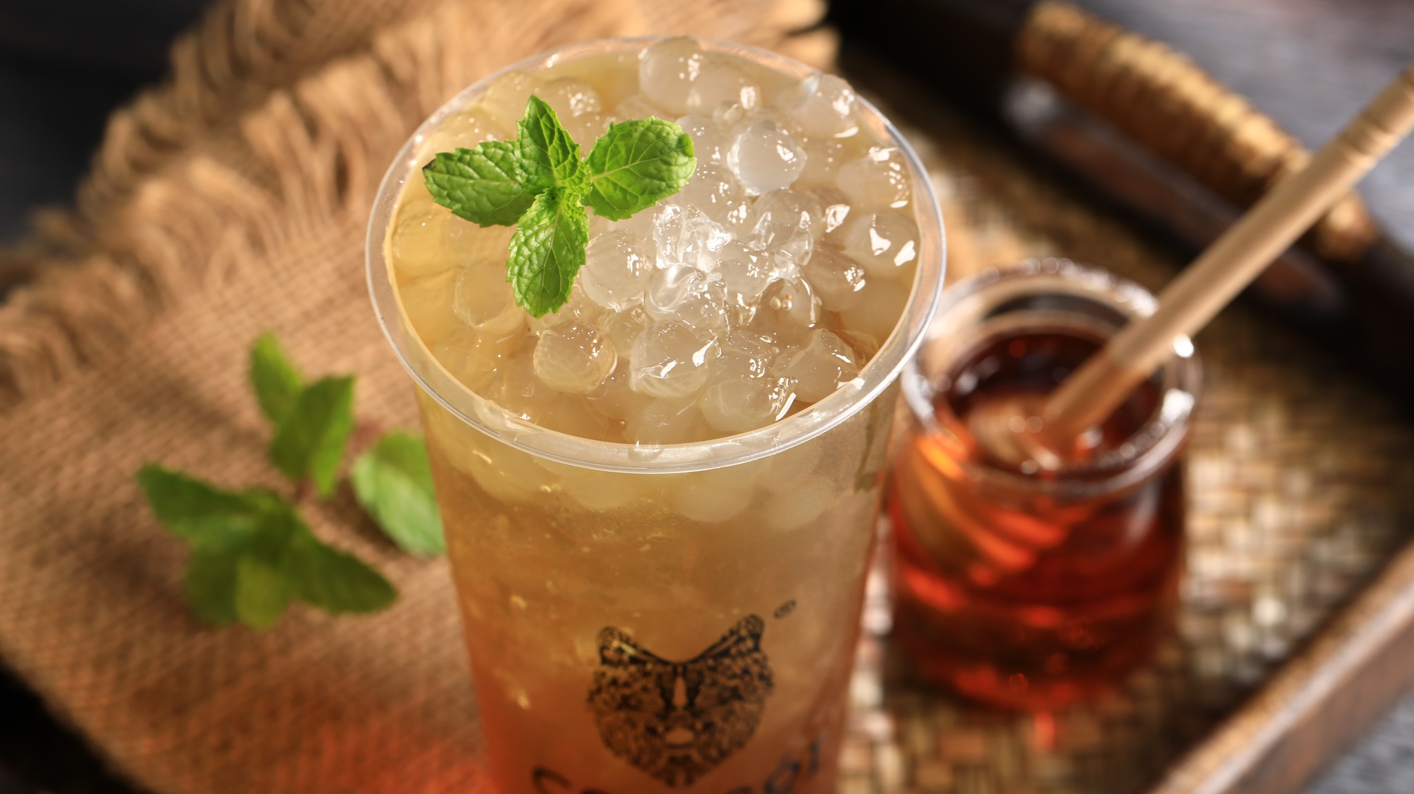 Sữa Tươi Con Sói - Lạc Long Quân