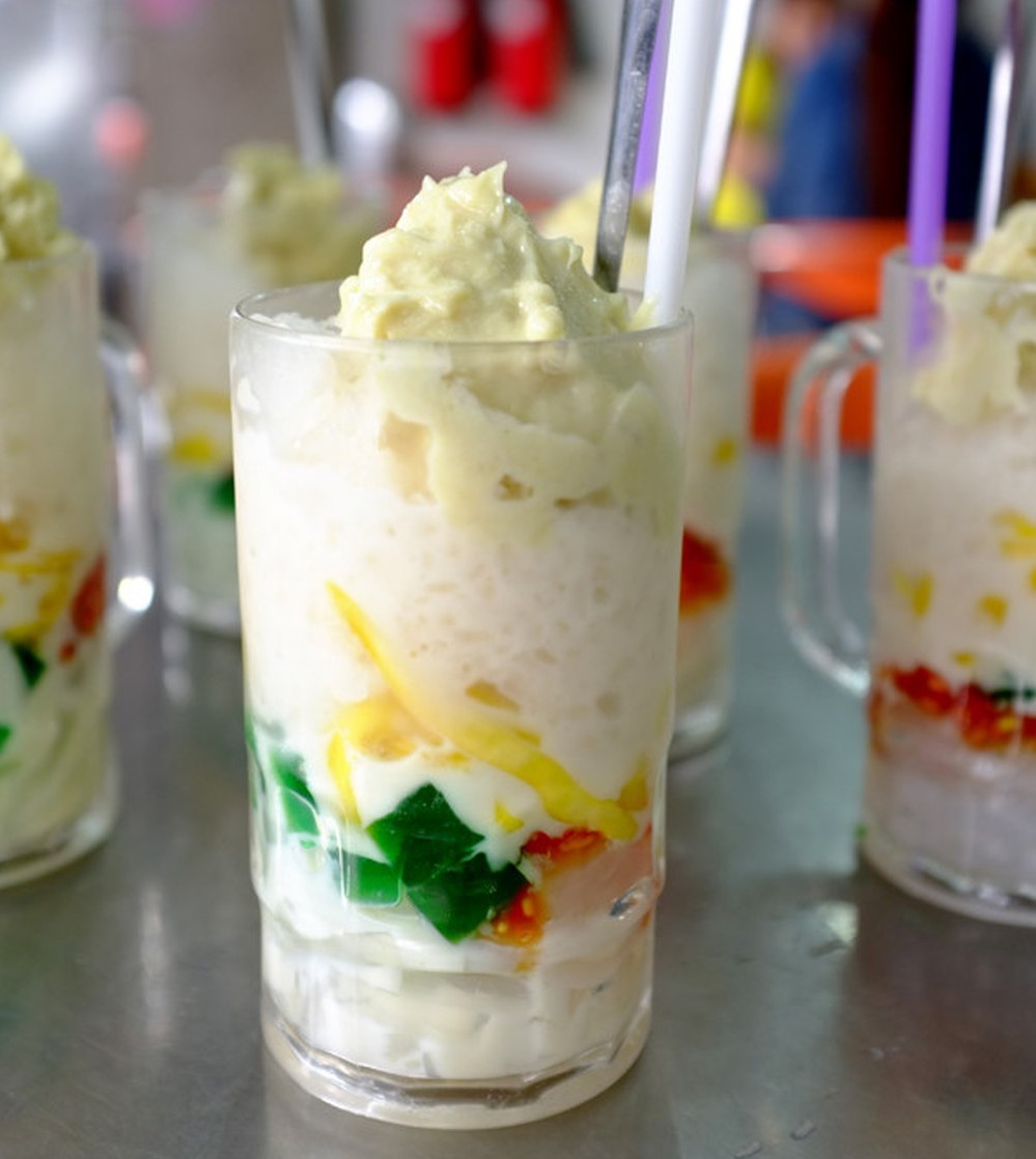 Chè Dừa Dầm Cô Hến Hải Phòng - Cửu Long