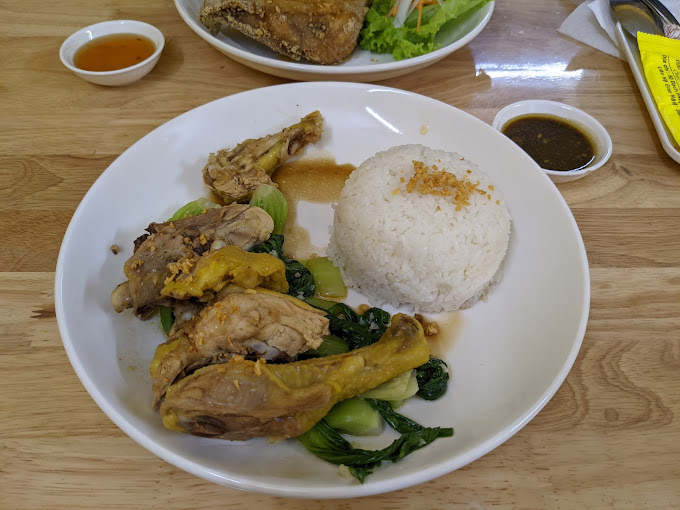 RiChii - Cơm Gà Sốt - Thích Quảng Đức