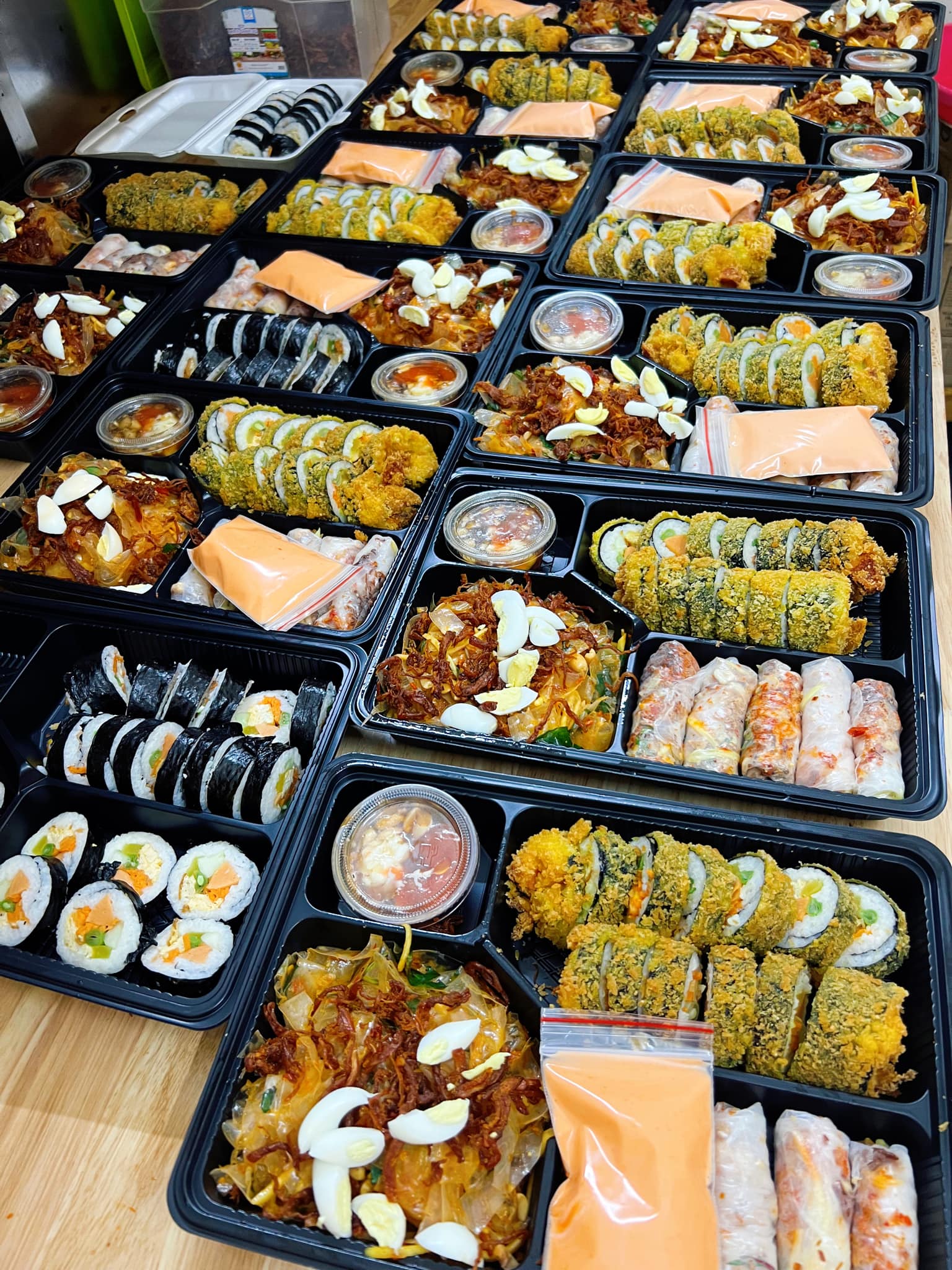 Hai Mẹ Con - Bánh Tráng & Trà Chanh - Phan Tây Hồ