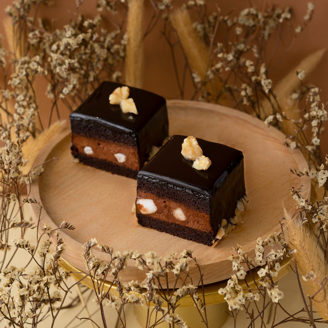 Starbucks - Saigon Royal