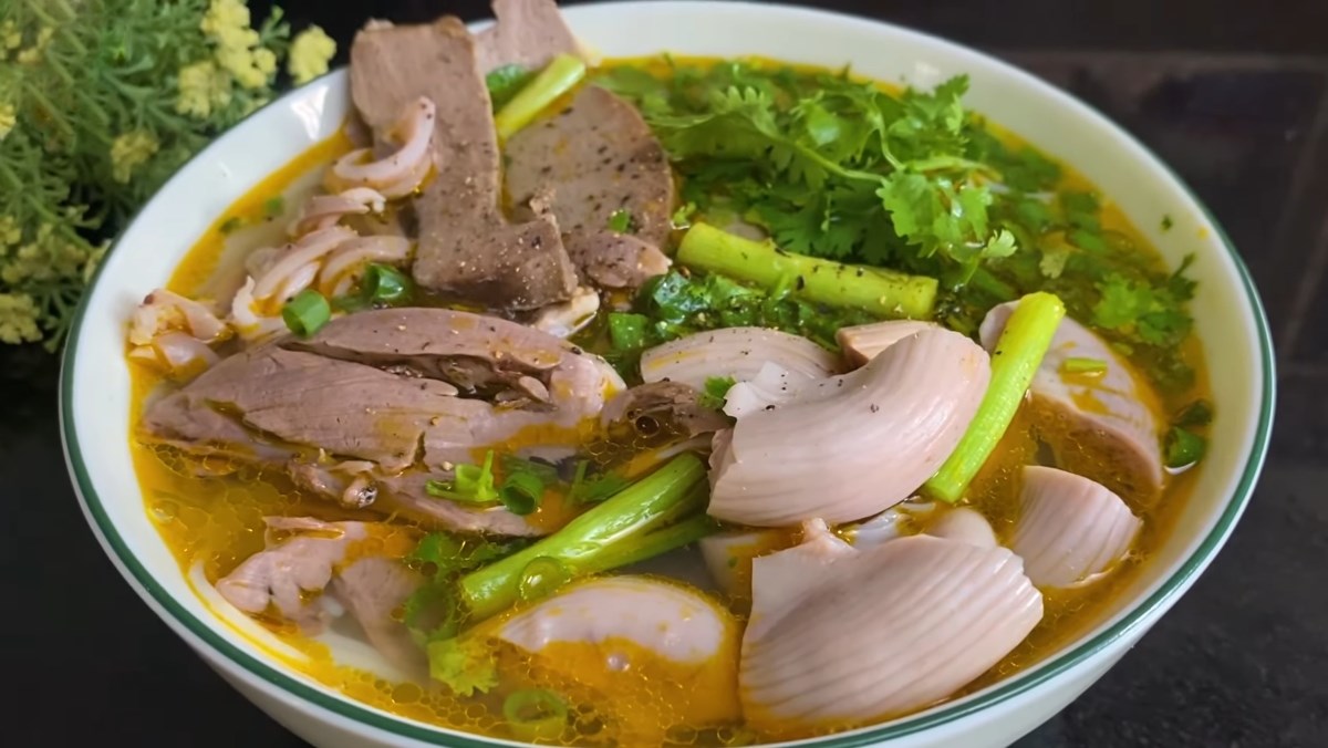 Bún Lòng Ny Ny - Nguyễn Lương Bằng