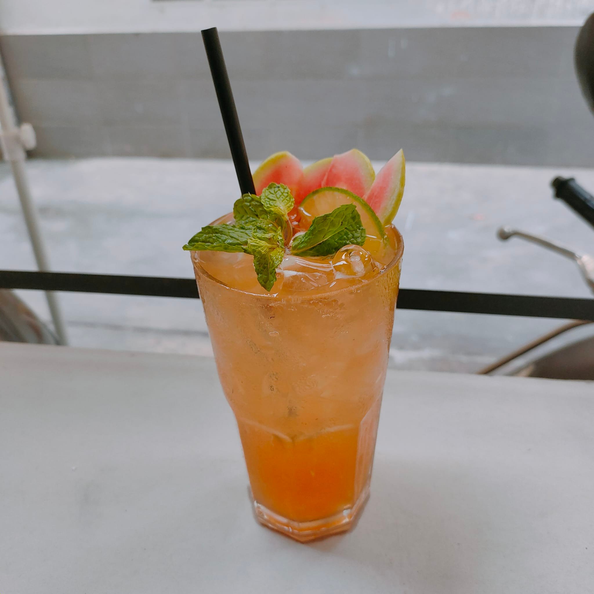 Trí Cafe - Cà Phê - Nguyễn Cảnh Chân