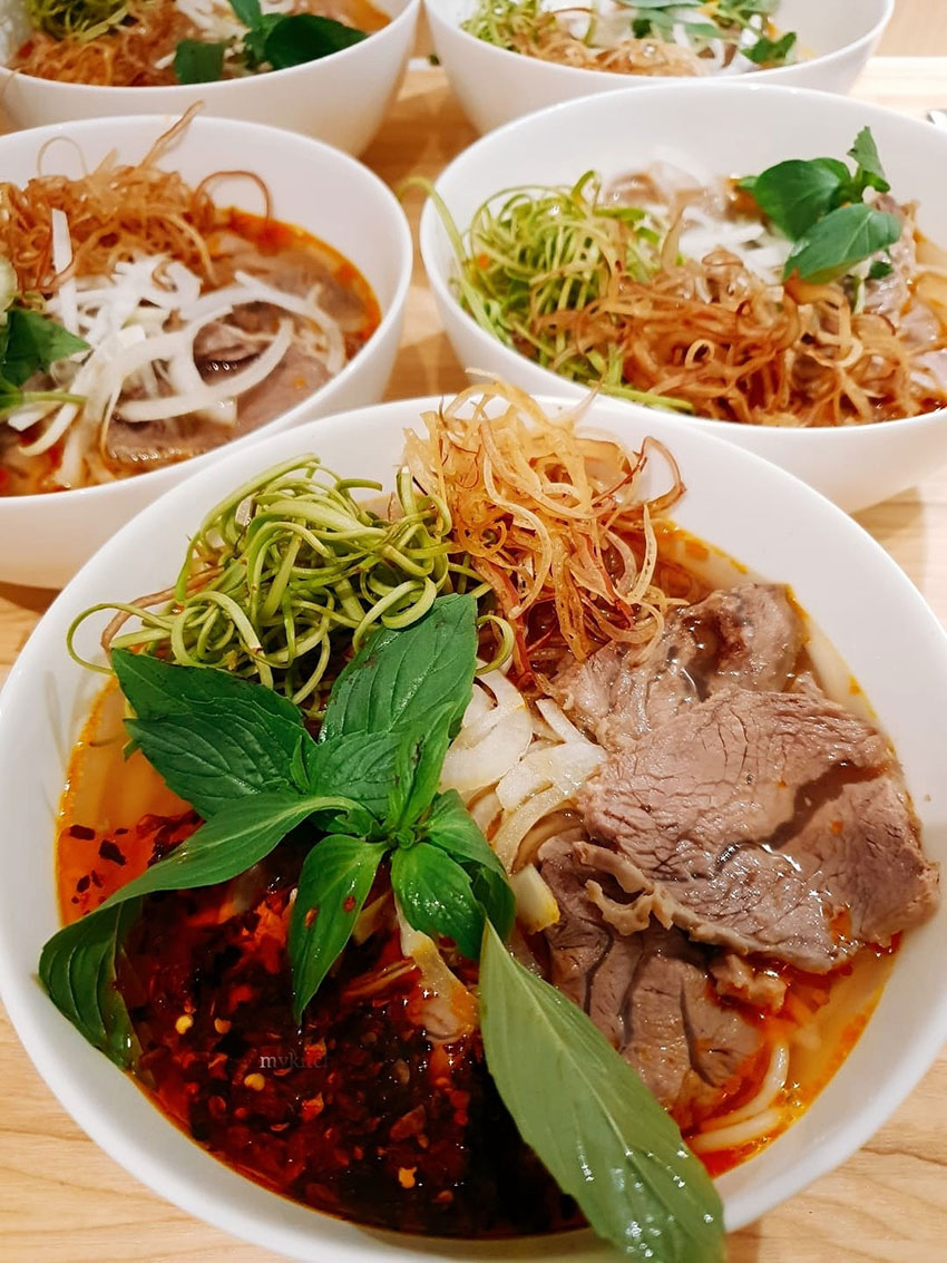Bún Bò Huế Thuỷ Béo - Lò Đúc