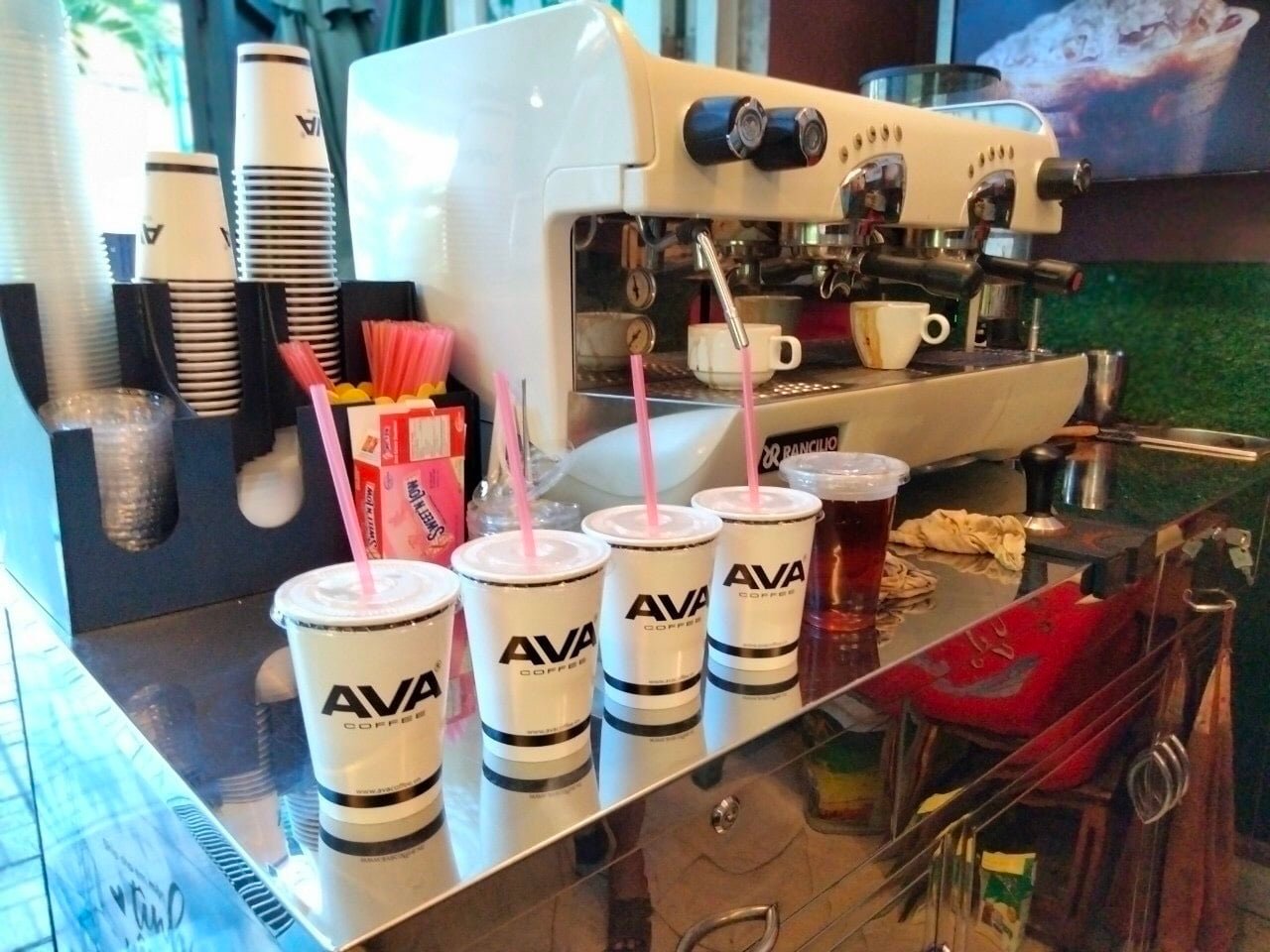 Ava Coffee - Lý Chính Thắng