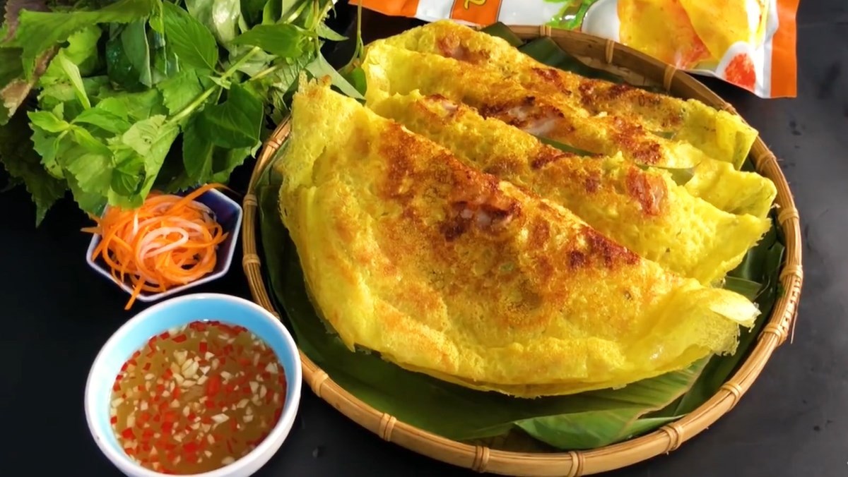 Dì Út - Bánh Xèo Nậm Lọc - Thân Nhân Trung