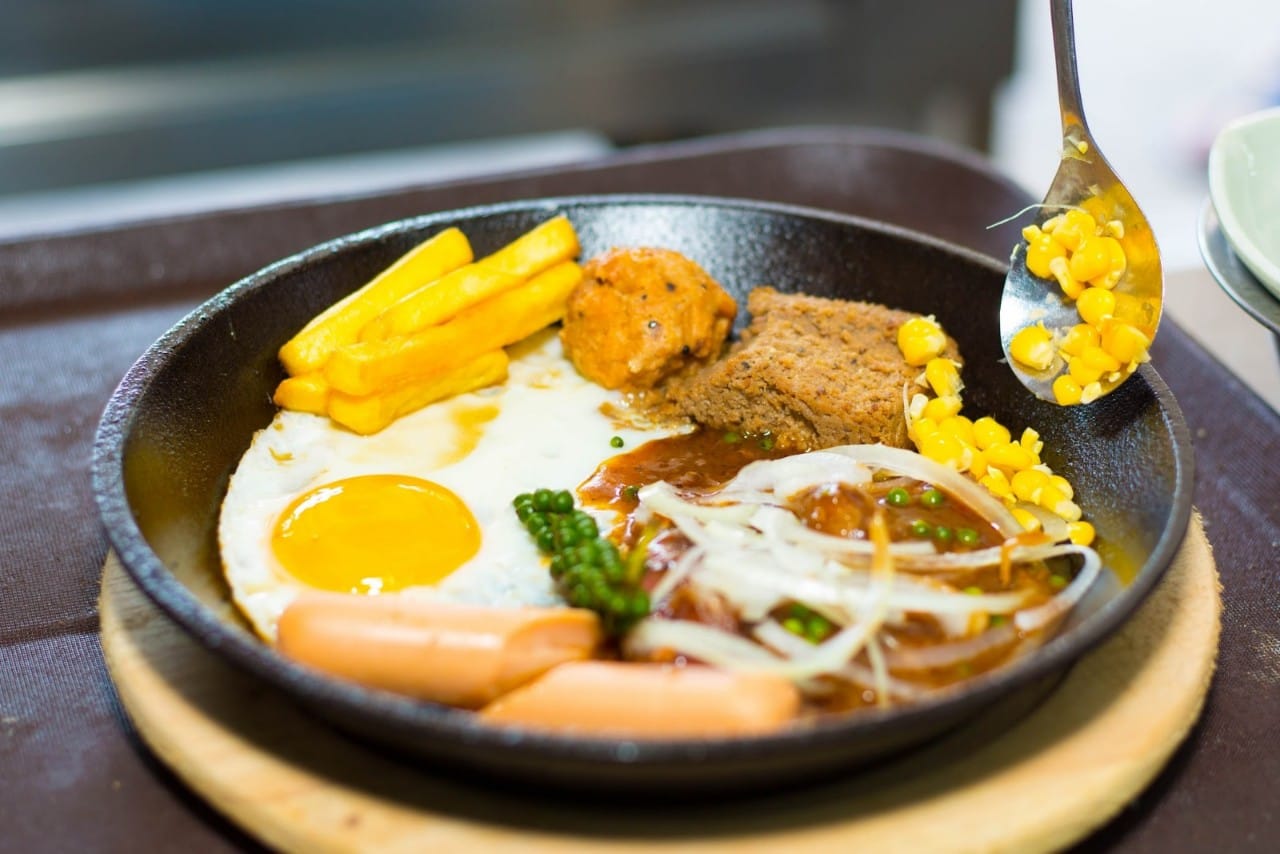 Bánh Mì Phương Nhi - Nguyễn Ảnh Thủ