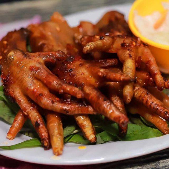 Má Heo Bình Triệu Nướng MuốI Ớt - Quốc Lộ 13