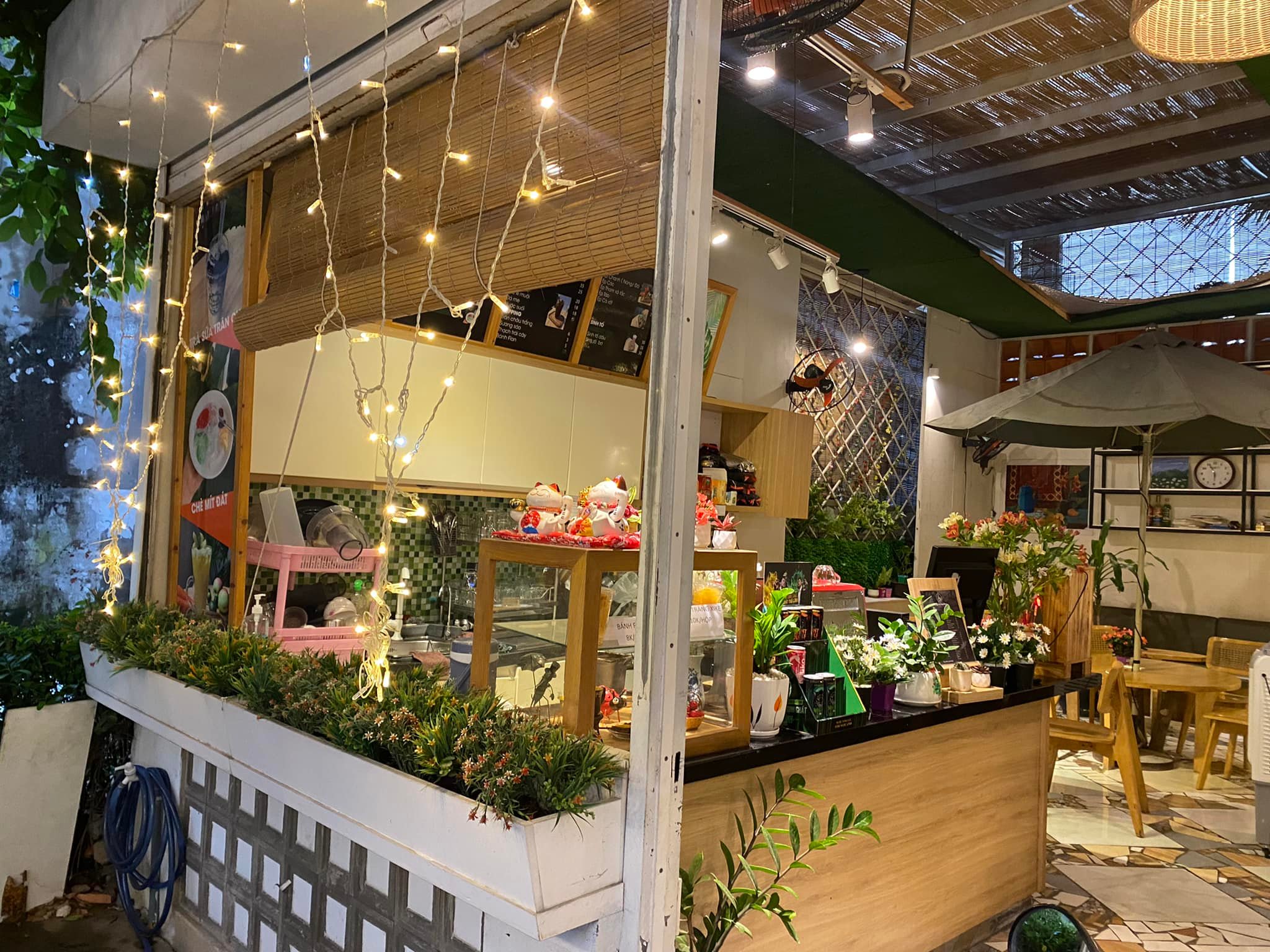 Flower Garden - Coffee & Tea - Nguyễn Văn Lượng