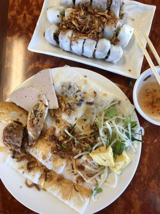 Bánh Cuốn Thanh Trì Cô Lan - Bánh Cuốn - Hàng Chuối