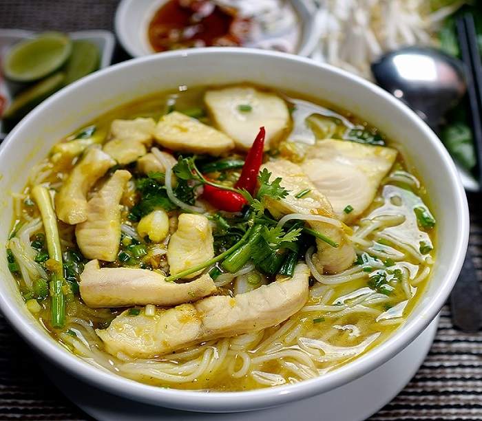 Bánh Canh  & Bún Cá Lóc Thiện Mập - Nguyễn Văn Khối
