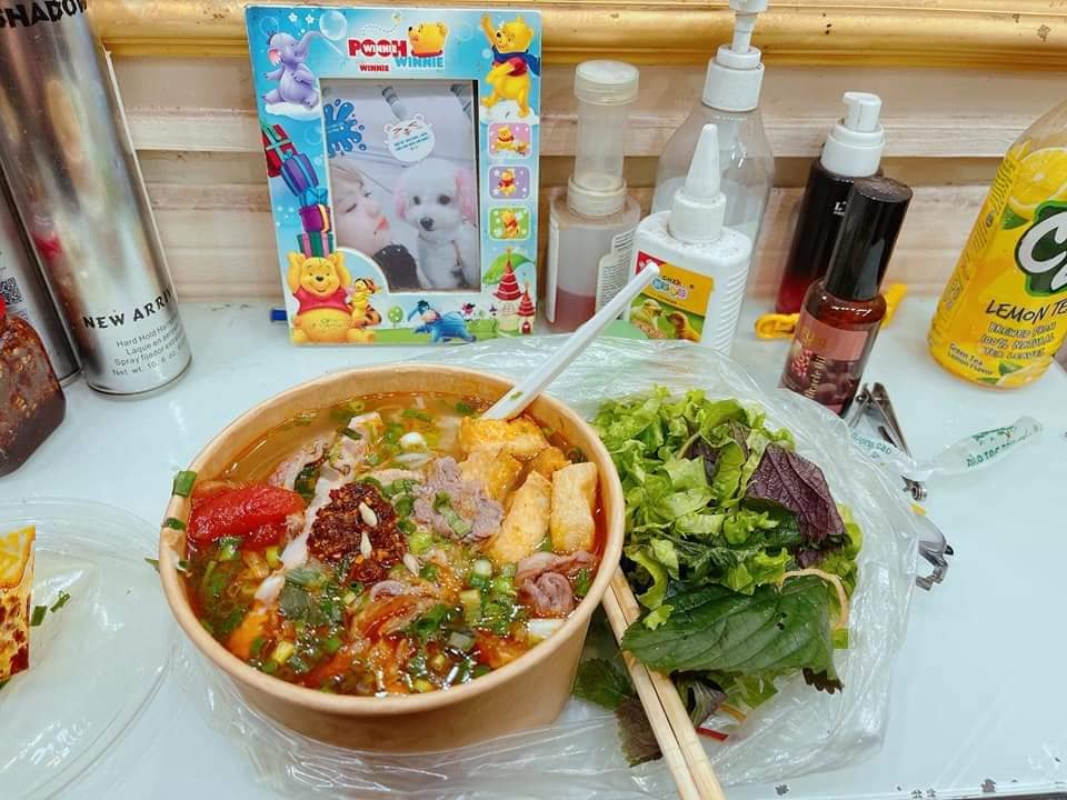 Bánh Gà - Trần Quốc Hoàn