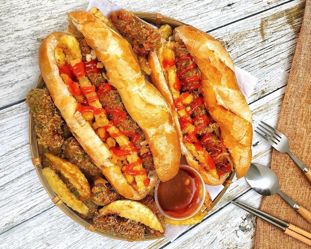 Bánh Mỳ Nem Khoai Đống Đa - Ngõ Cẩm Văn