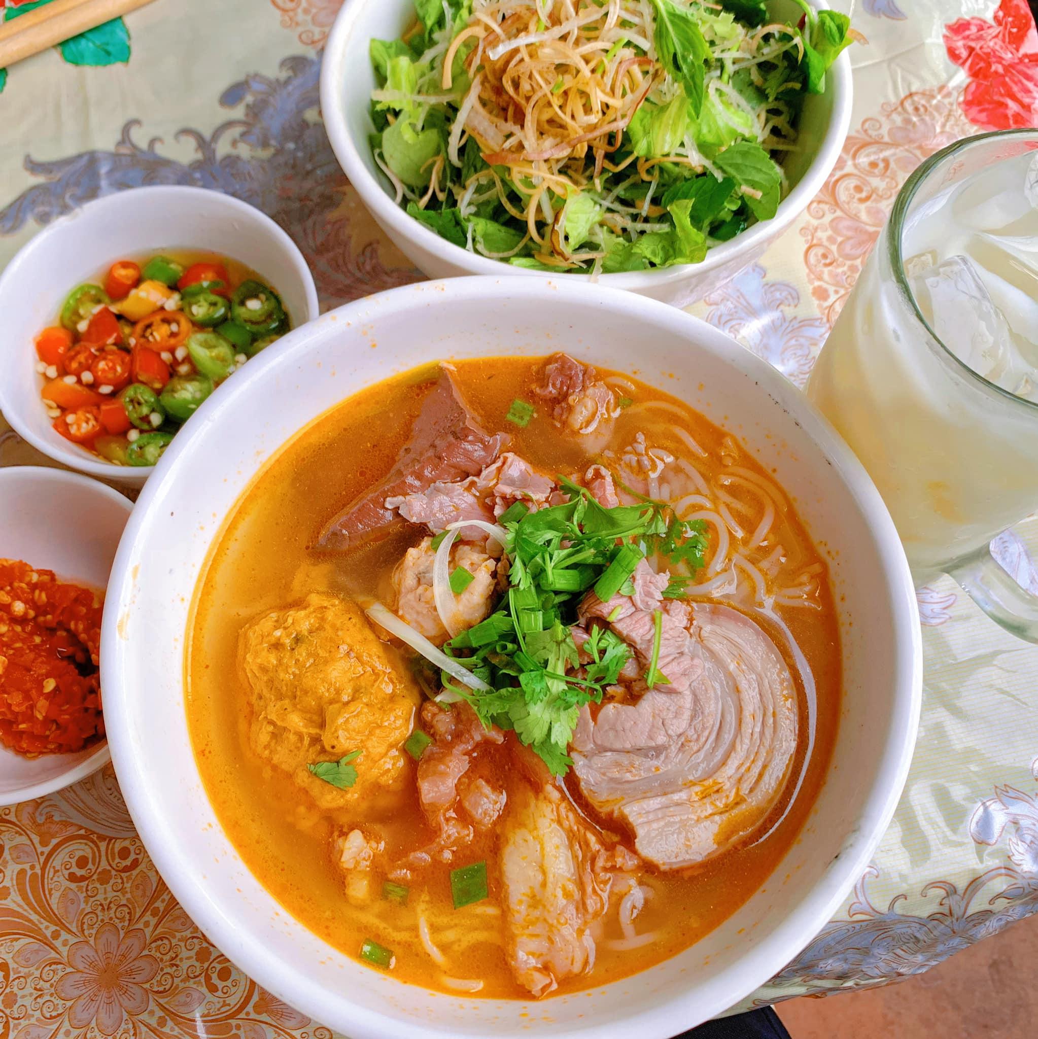 Bún Bò 1994 - Nguyễn Thị Minh Khai