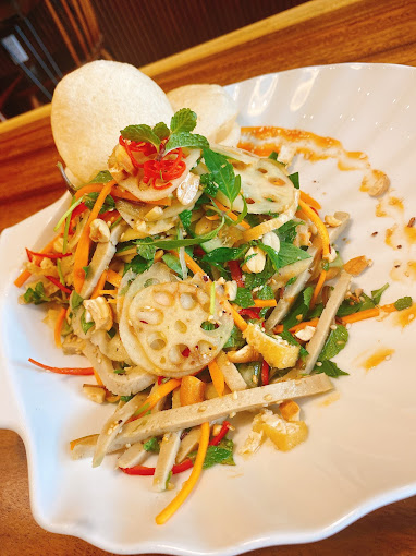 Shala Vegan House - Nhà Chay Shala - Nguyễn Du