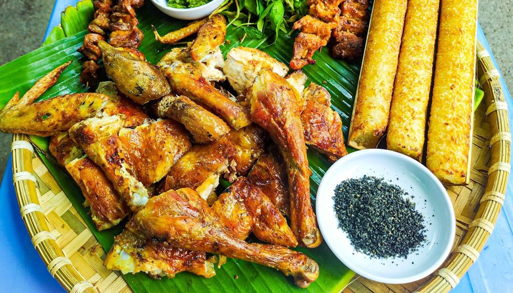 Cơm Lam & Gà Nướng Buôn Mê Thuột - Phạm Phú Thứ