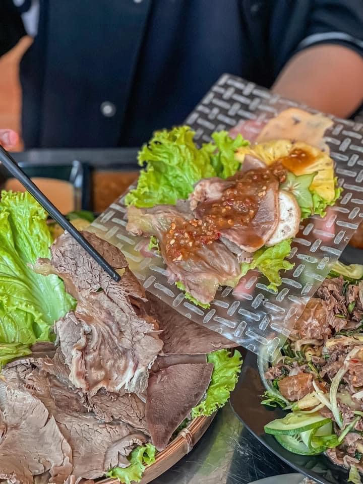 LẨU BÒ GIÁO SĨ - Trần Xuân Soạn