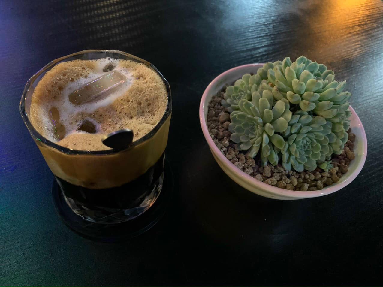 Hoa Đá - Stone Lotus & Coffee - đường số 8