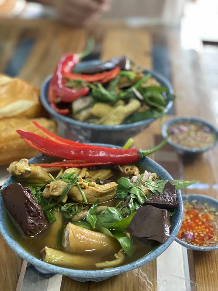 Phá Lấu Vịt - Bùi Minh Trực