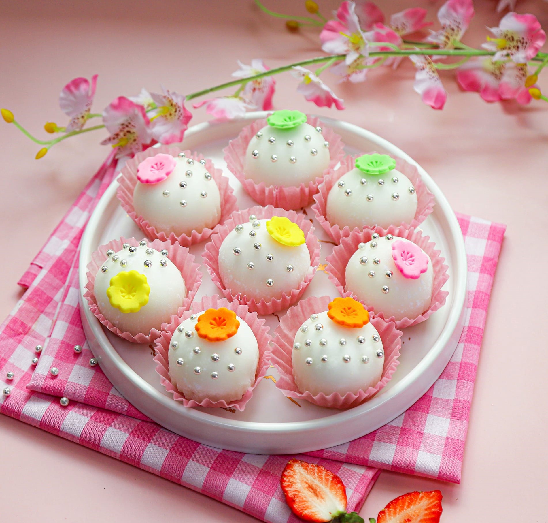 Bánh Tuyết Thiên Sứ Mochi Tân Bình - Bánh Ngọt - Năm Châu