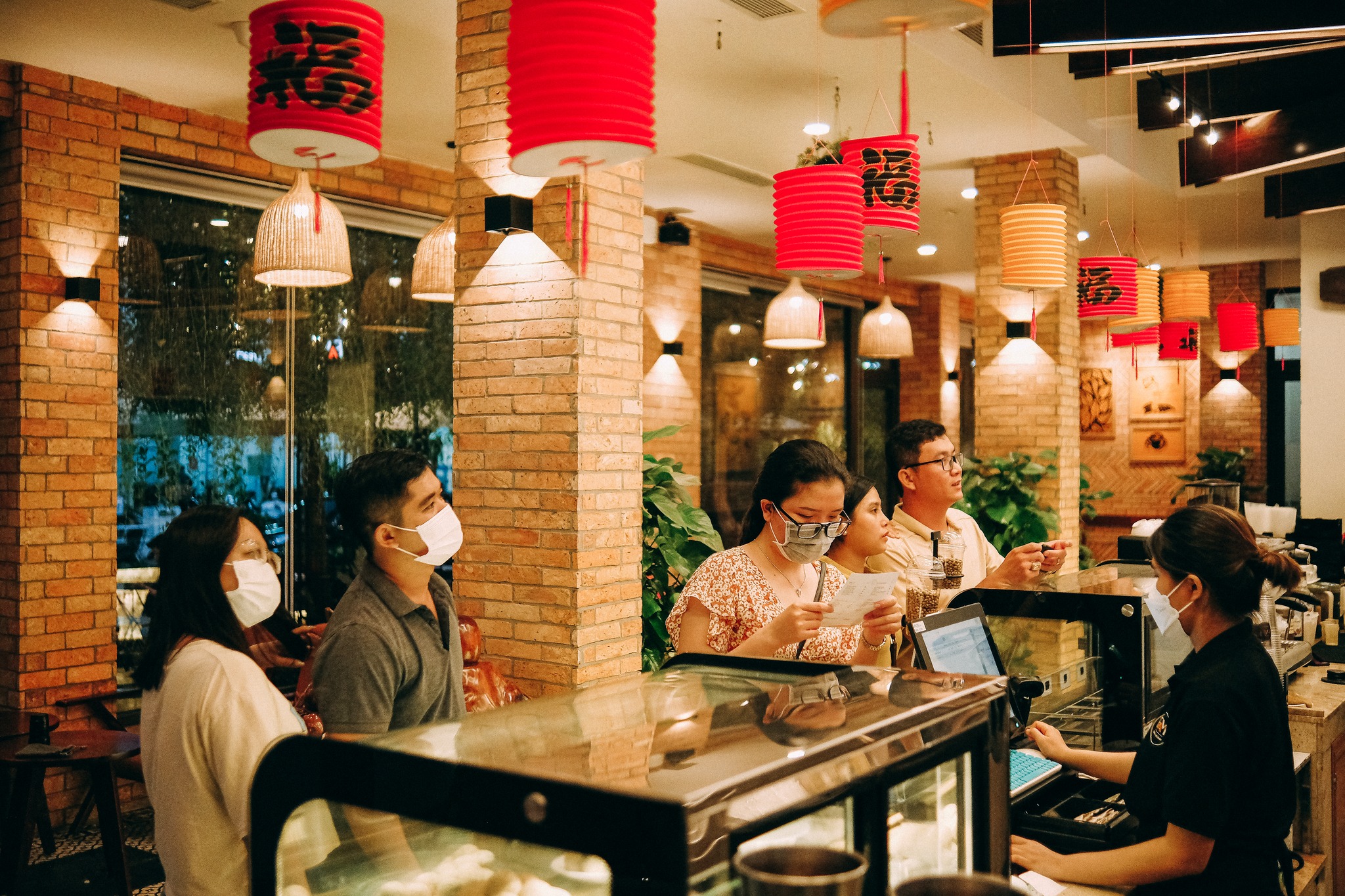 Fam Coffee - Ice Cream - Thủ Khoa Nghĩa