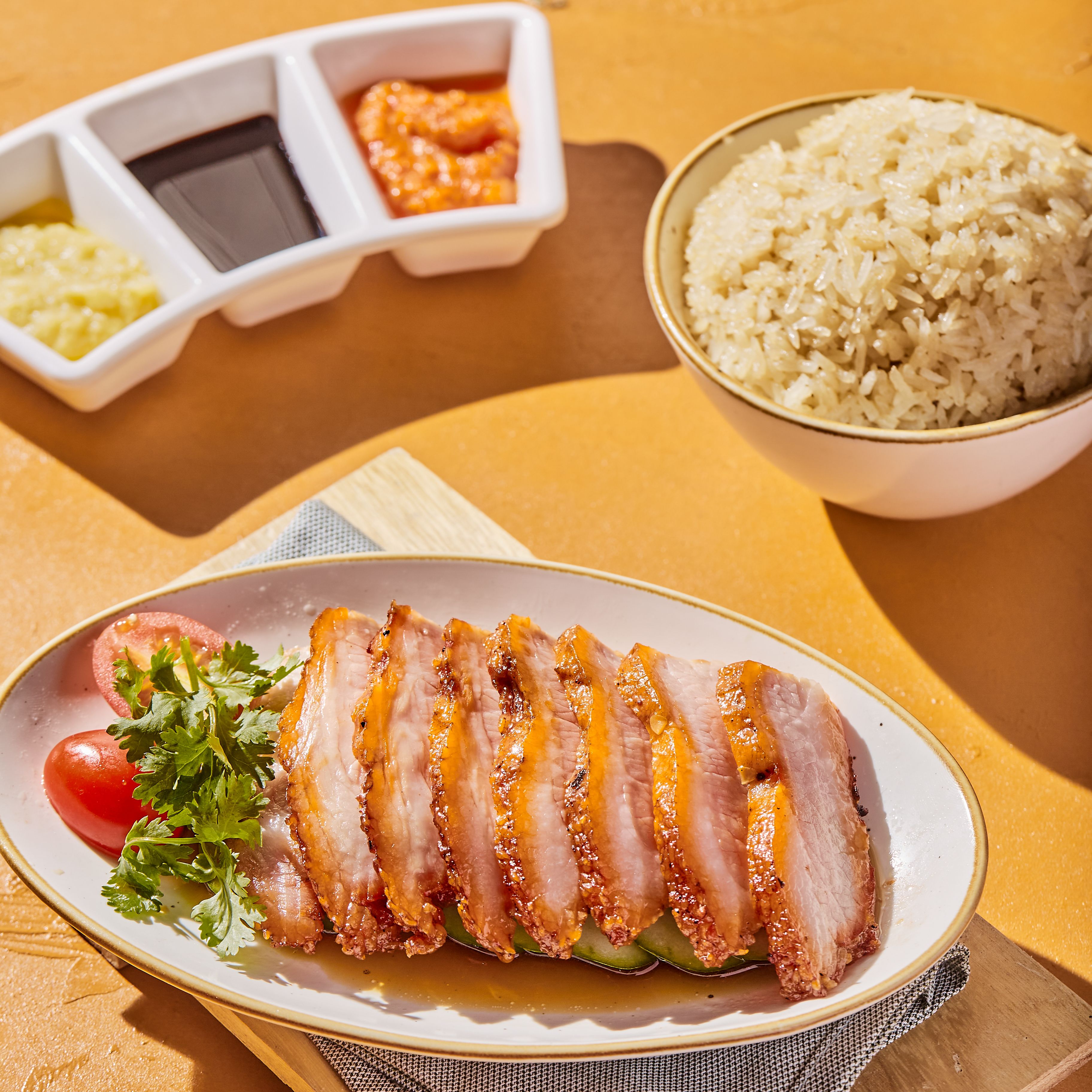 Quán Xá Xíu Ngõ Nội Miếu - Phở & Cơm Gà - Nội Miếu