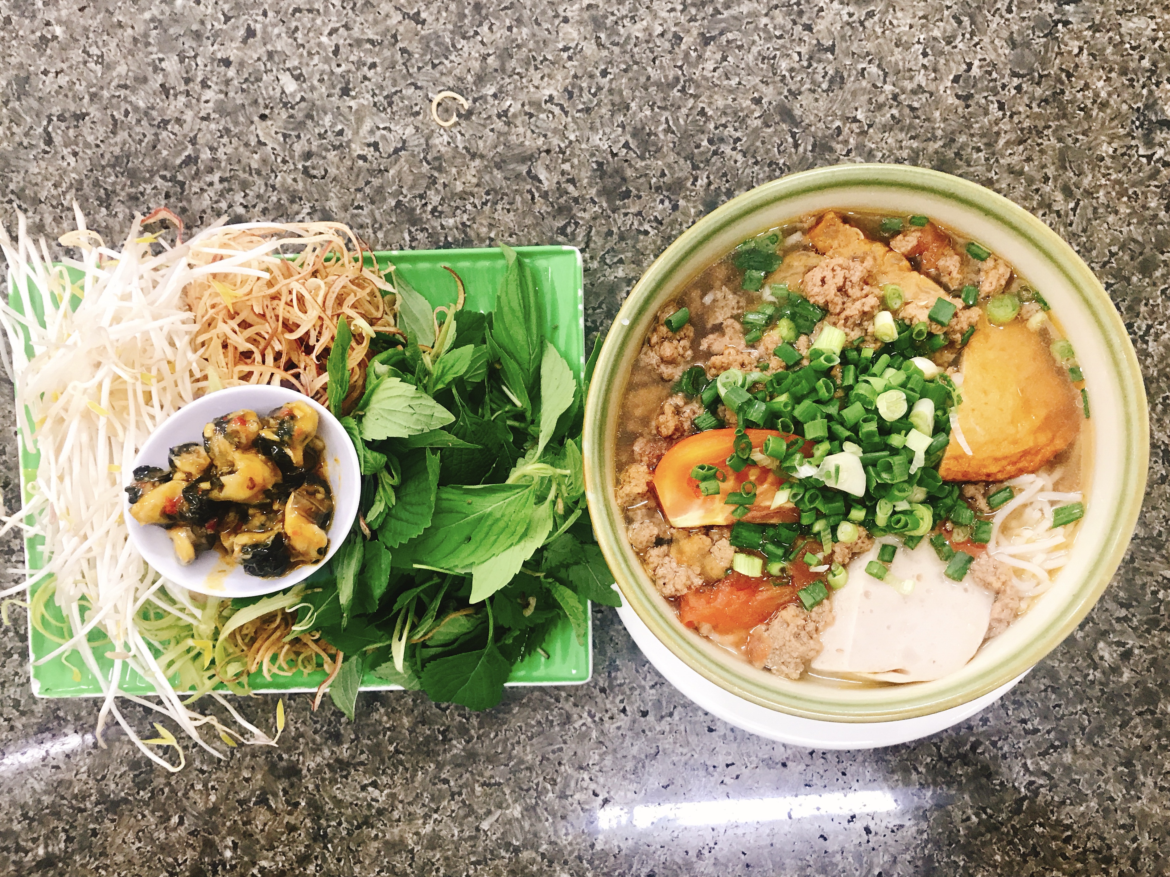 Bún Riêu Cua Ốc Vân Còi 2 - Nguyễn Huy Tưởng