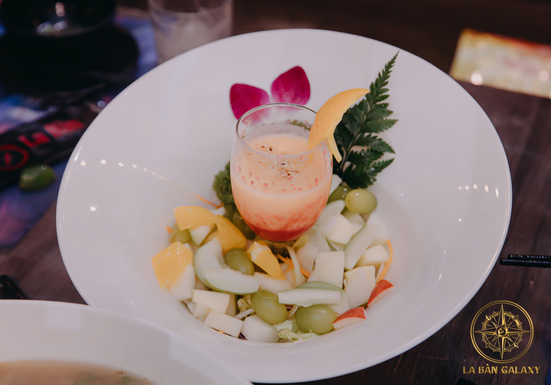 La Bàn Seafood & Beer - Trần Văn Trứ