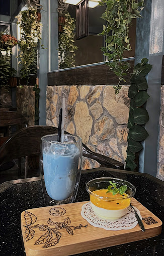 Cafe Tỏi Đen - Vinhomes Grand Park