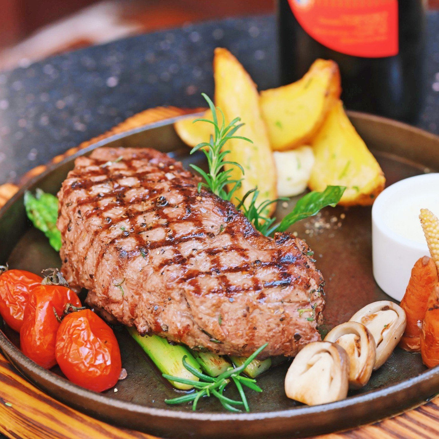 Pane e Vino Restaurant - Nguyễn Khắc Cần