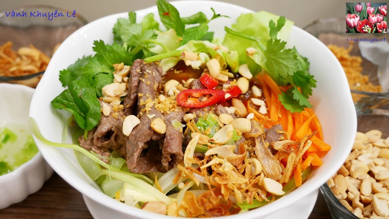 Hoàng Huệ - Cơm Rang & Bún Bò Trộn - Ao Sen