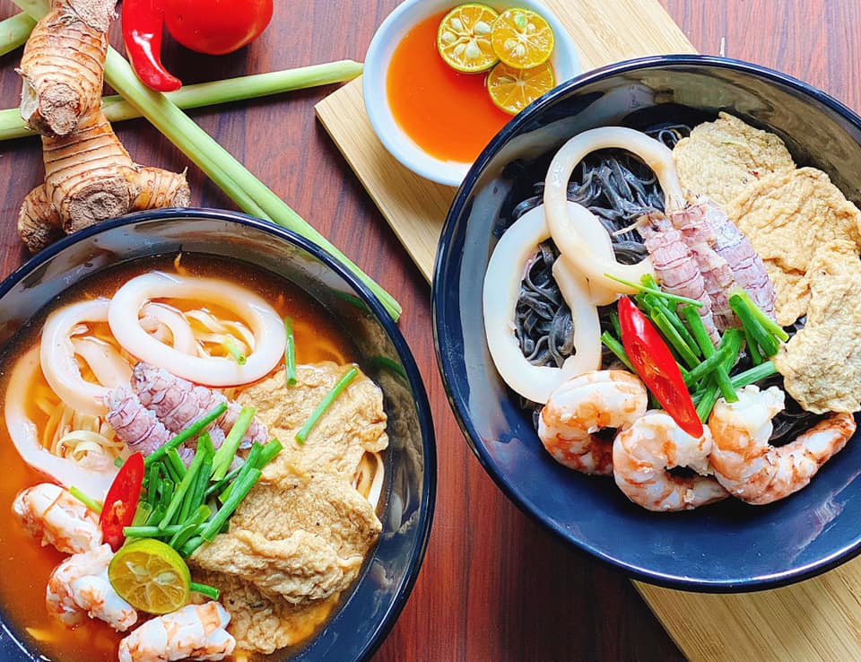 Bến Nứa Quán - Mì Chua Cay & Hải Sản Đà Nẵng - Hàng Đậu