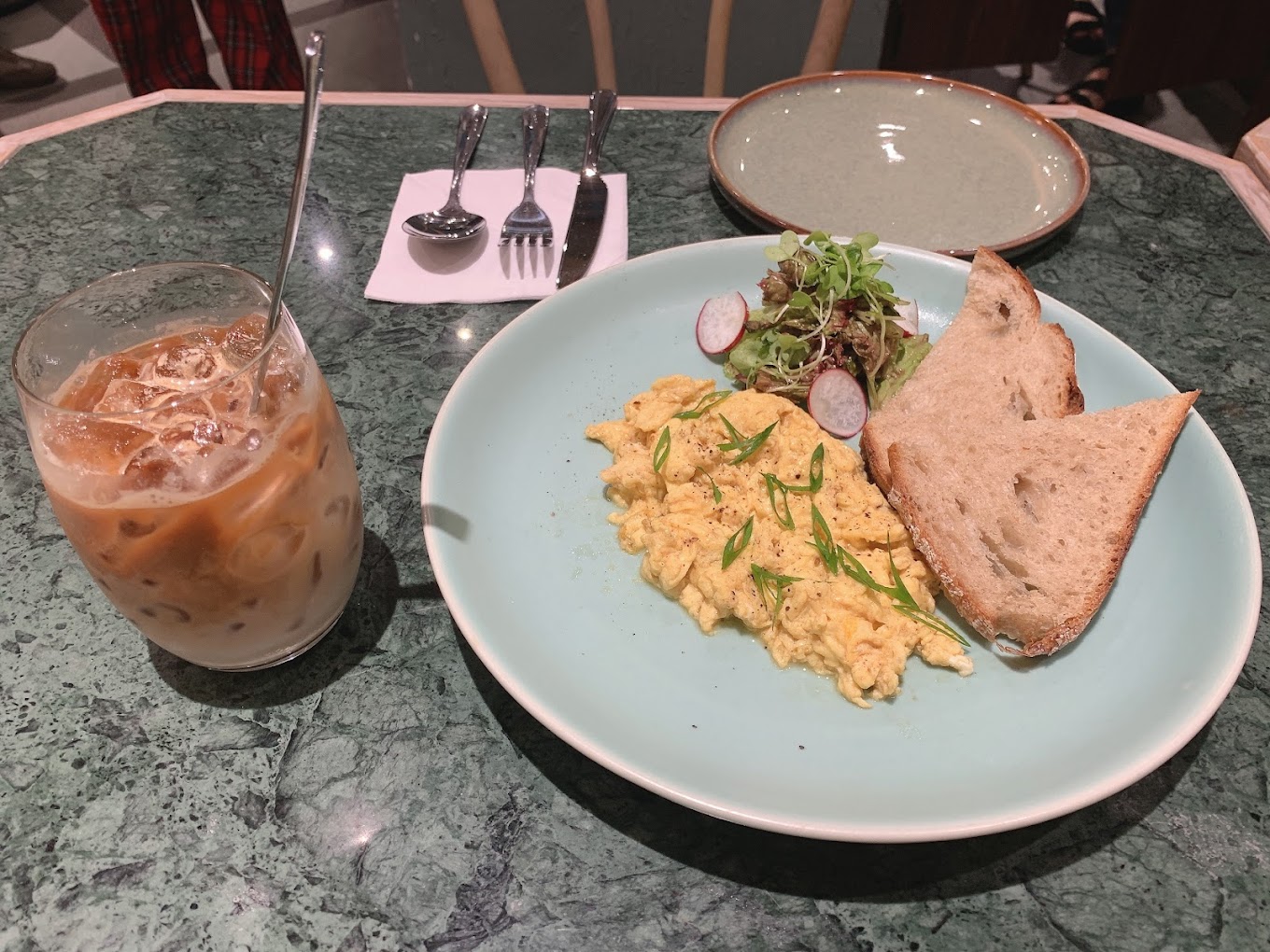 BALMY BISTRO - Pasteur