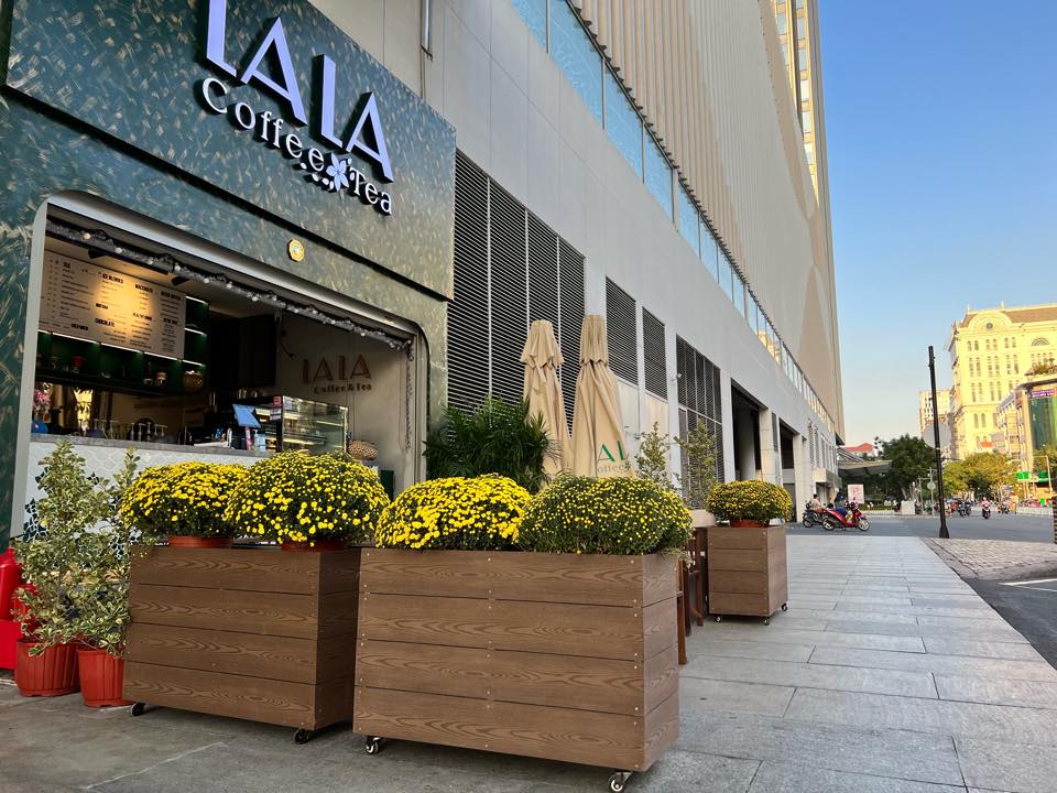 Lala Coffee & Tea - Crescent Mall