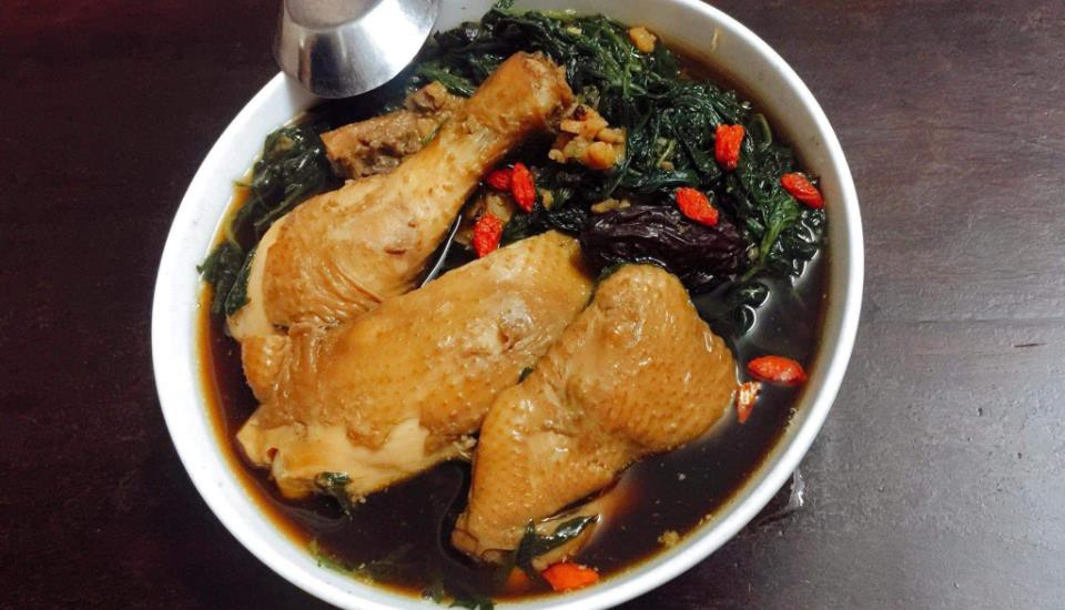 Bánh Cuốn Nóng & Gà Tần - Nguyễn Viết Xuân