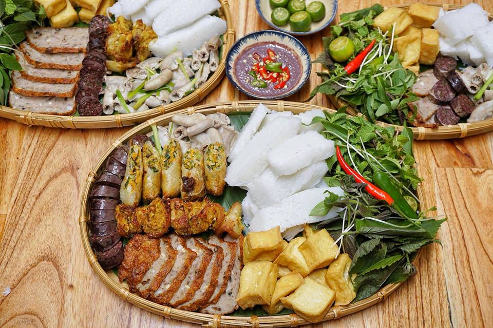 Bún Đậu Mẹt Quán 2 Anh Em- Bàu Cát