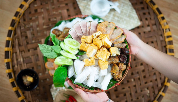 Chị Béo Quán - Bún Đậu - Tân Mai